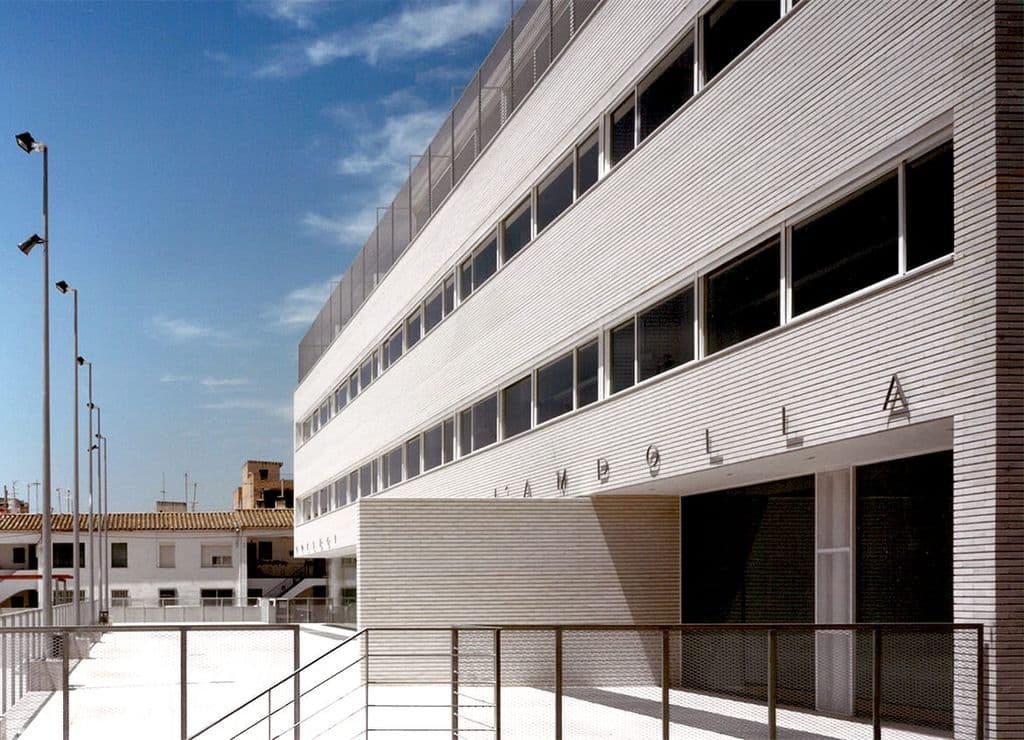 Escola Mediterani
