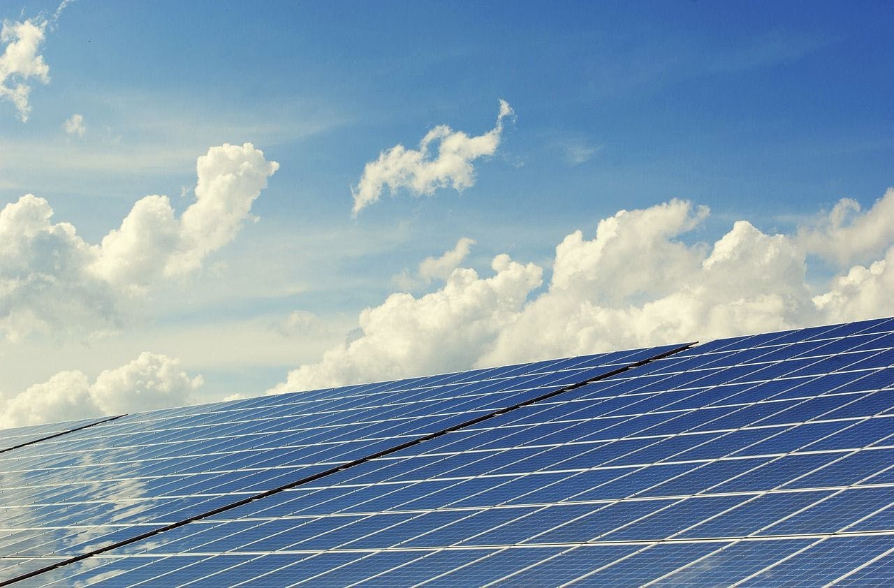 L’Ajuntament de l’Ampolla aposta per les energies renovables i aprova bonificacions fiscals per promoure la instal·lació de sistemes d’aprofitament tèrmic