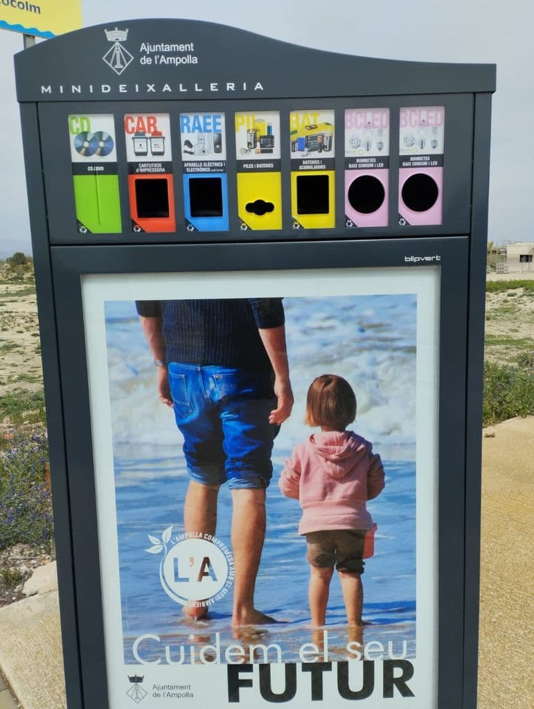 La Regidoria de Medi Ambient i Sostenibilitat de l’Ampolla instal·la la cinquena minideixalleria urbana